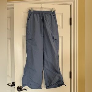 Gilly Hicks pull on drawstring cargo pants, light blue, size x-small, cinch hem